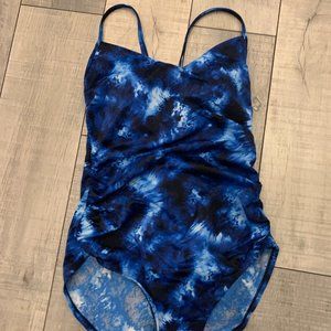 Aqua green swim suit size large